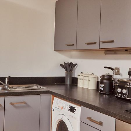 Central Leeds Dock Apt, Free Secure Parking! 2 Bed 외부 사진