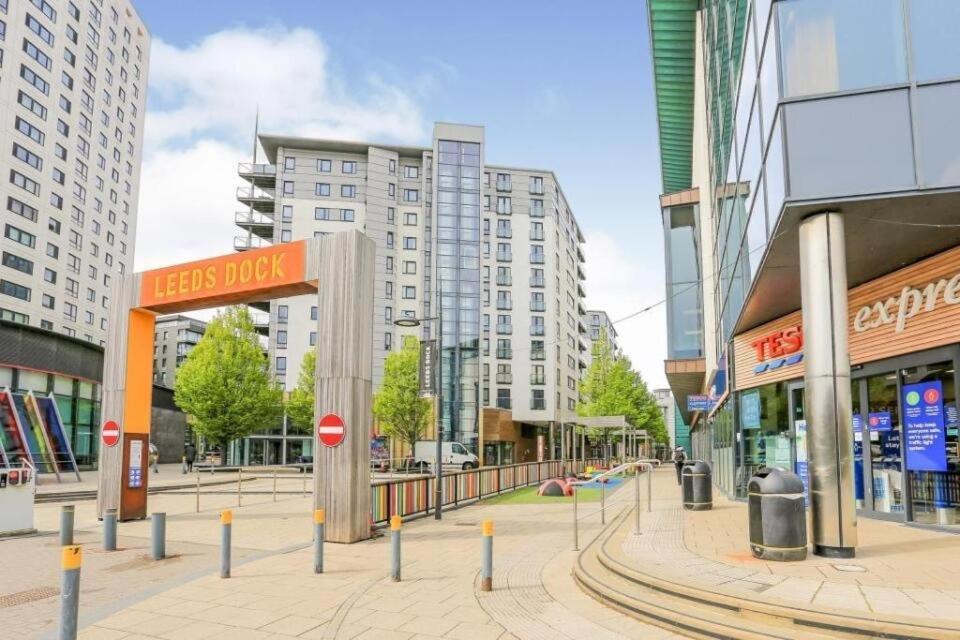 Central Leeds Dock Apt, Free Secure Parking! 2 Bed 외부 사진