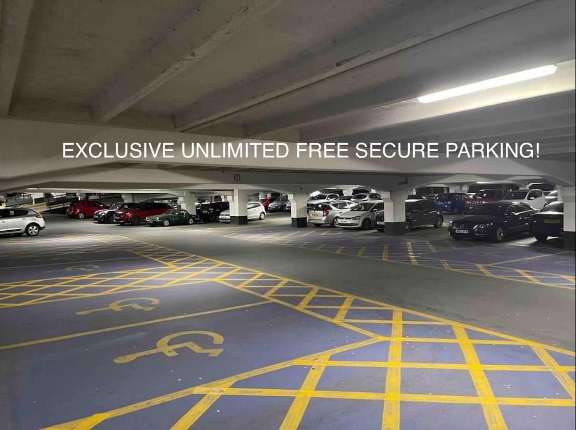 Central Leeds Dock Apt, Free Secure Parking! 2 Bed 외부 사진
