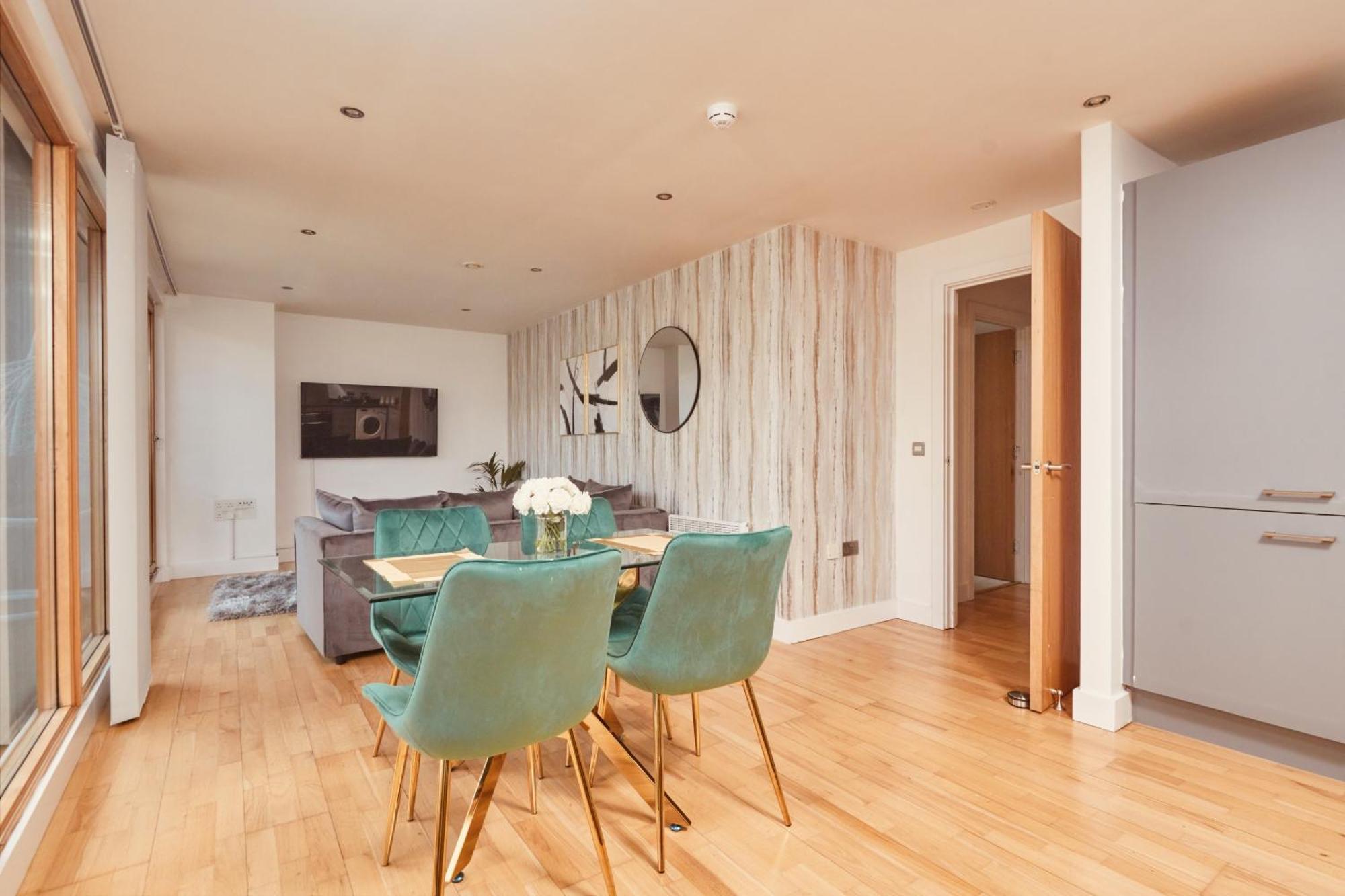 Central Leeds Dock Apt, Free Secure Parking! 2 Bed 외부 사진