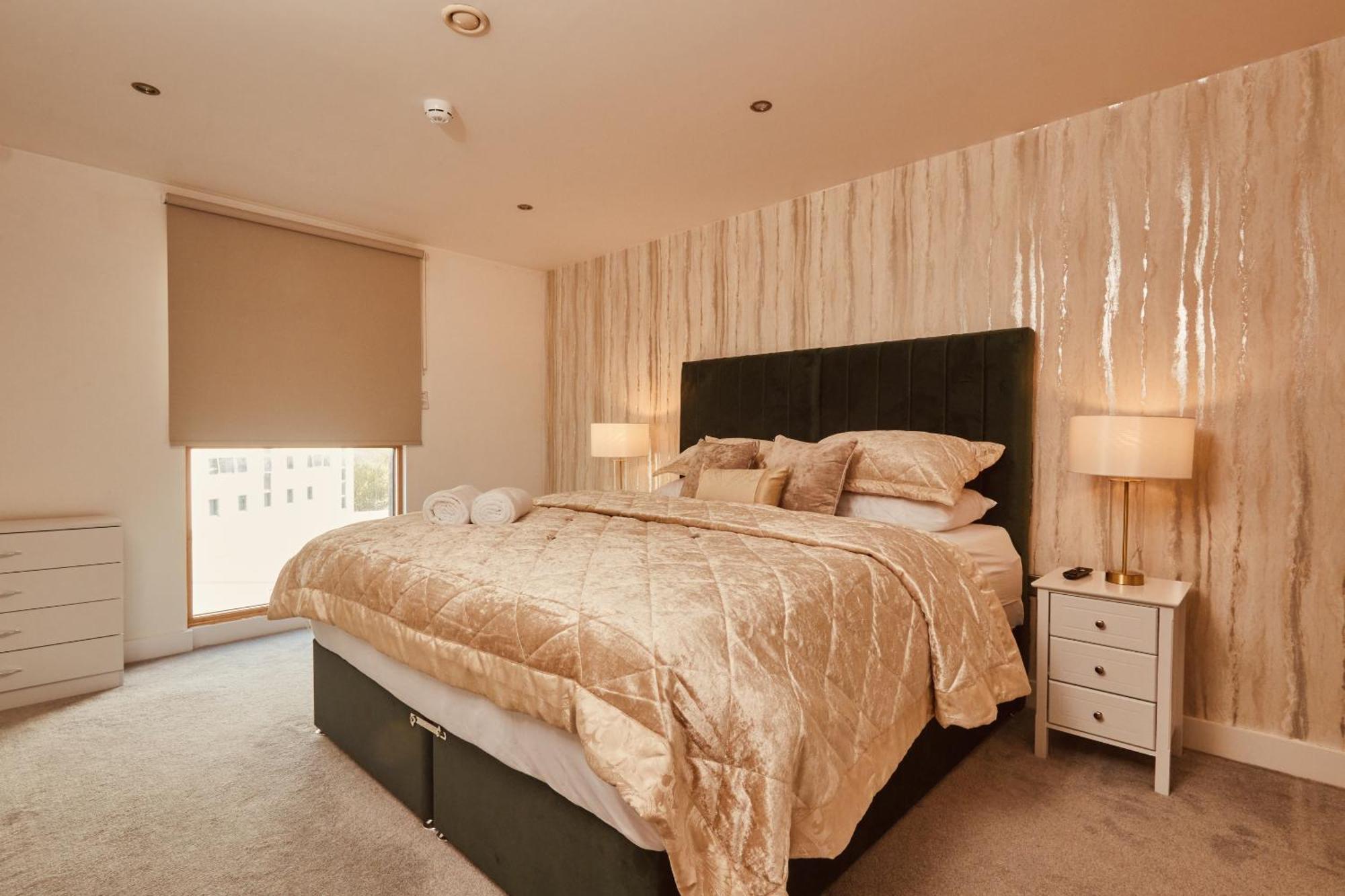 Central Leeds Dock Apt, Free Secure Parking! 2 Bed 외부 사진