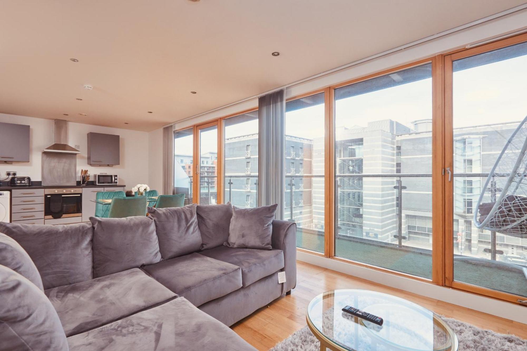 Central Leeds Dock Apt, Free Secure Parking! 2 Bed 외부 사진